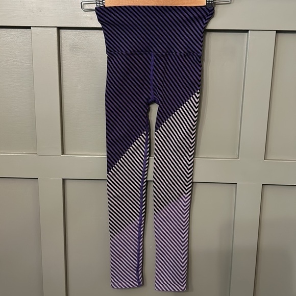 Free People Movement Finders Keepers Leggings Purple Stripes Size XS/S - Picture 5 of 11